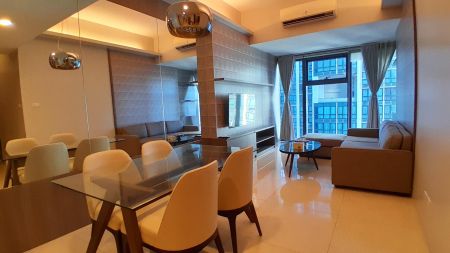 2BR Grand Hyatt Residences Bgc for Rent