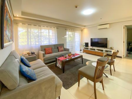 3 Bedroom Condo in Tuscany Private Estate McKinley Taguig