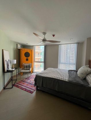 Fully Furnished 2 Bedroom Unit at Venice Residences for Rent
