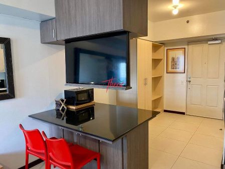 STUDIO UNIT FULLY FURNISHED @ THE COLUMNS FOR LEASE