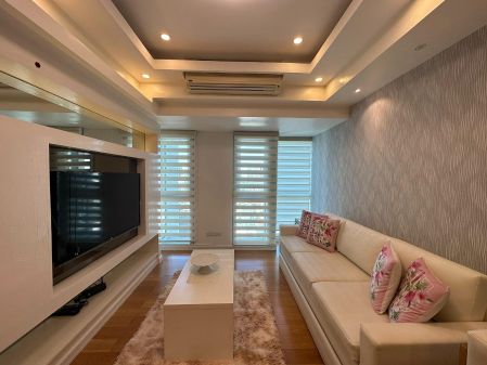 For Lease 1BR Condo Unit at the Manansala Tower by Rockwell