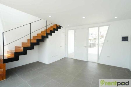 Semi Furnished 2BR Townhouse in Batulao Tagaytay