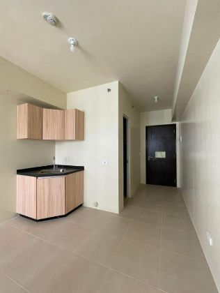 RUSH Brand New Unfurnished Studio for Rent in Avida Towers Sola
