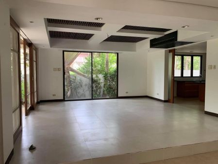 Fully Furnished 7 Bedroom House at Ayala Alabang Village