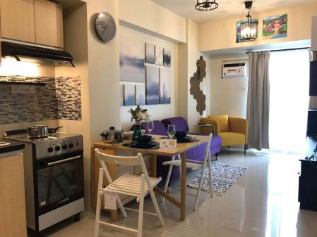 Nice Fully Furnished 1 Bedroom Unit in the Montane Bgc Taguig