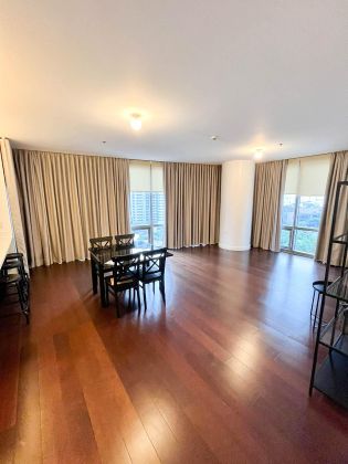 Spacious 2 Bedroom in the Suites Bgc