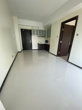 1 Bedroom Trion Tower Condos for Rent Bgc Taguig