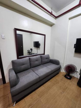 2BR Unit in Pioneer Woodlands for Rent