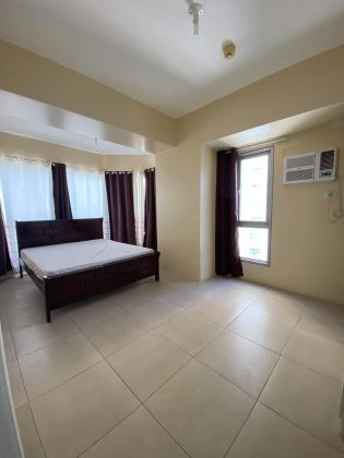 Fully Furnished Corner 1 Bedroom in Avida Towers Asten Makati