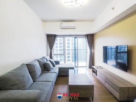Fully Furnished 1 Bedroom Unit at Two Maridien for Rent