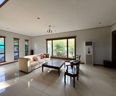 Ayala Alabang Village House with Pool and Sauna for Rent 