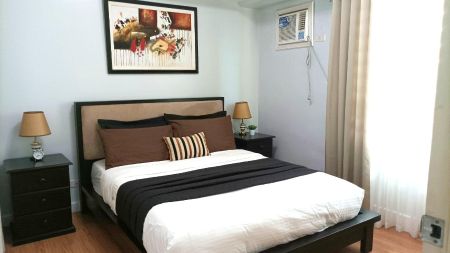 Fully Furnished 2BR for Rent in The Grove by Rockwell Pasig