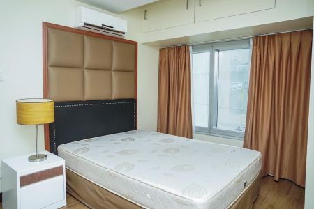 Fully Furnished and for Lease at One Central