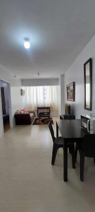 Furnished 1 Bedroom with Balcony for Rent at Royal Palm Tower