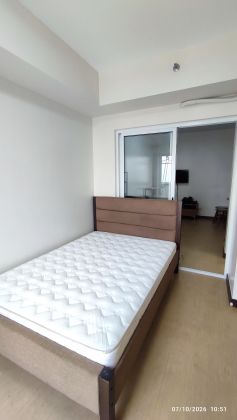 1 Bedroom Semi Furnished Condo for Rent at Torre de Manila