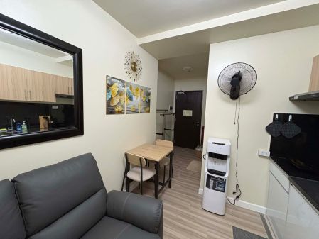Junior 1BR Avida Towers Verge T1 35th Floor Fully Furnished