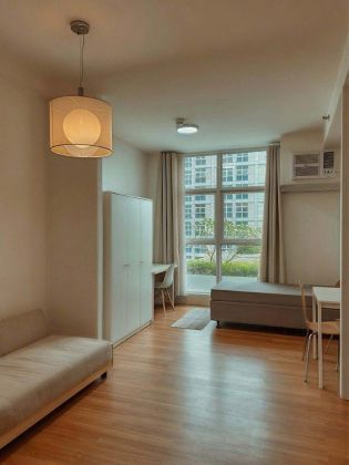 Fully Furnished Studio Unit in the Linear Makati
