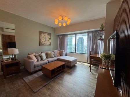 Fully Furnished 1 Bedroom Unit at One Rockwell for Rent