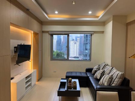 Fully Furnished 2 Bedroom Unit at The Infinity Fort Bonifacio