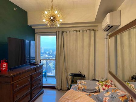 Presentable 2BR Fully Furnished Unit at Brio Tower
