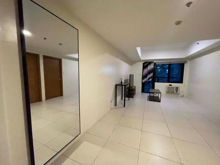 For Lease Big 1 Bedroom in Bgc