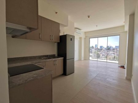 Unfurnished 1 Bedroom Unit at 32 Sanson by Rockwell for Rent