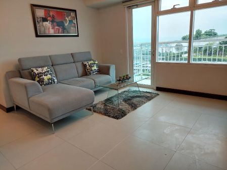 Fully Furnished 2 Bedroom Unit in Two Serendra BGC for Rent