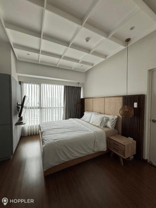 3BR Condo for Rent at Shang Salcedo Place Salcedo Village Makati