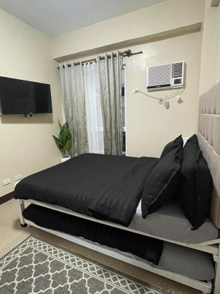 Fully Furnished 2 Bedroom with Private Yard in Paranaque