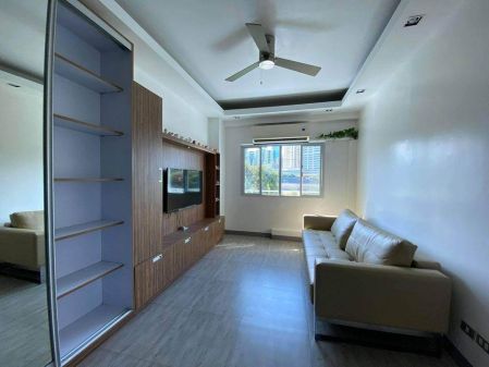 2 Bedroom Furnished For Rent in Vimana Verde Residences
