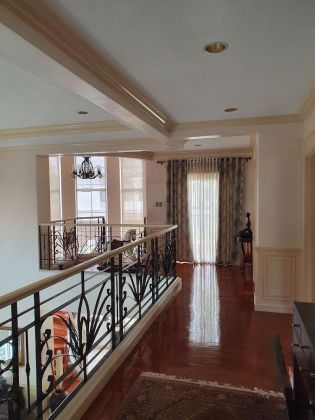 4 Bedroom Huge House for Rent in Ayala Alabang Muntinlupa