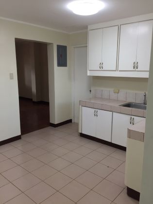 3Bedrooms Row House For Rent