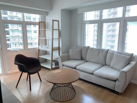 Two Serendra 2 Bedroom Furnished for Rent in Taguig City