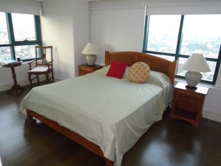 Furnished 2 Bedroom with Balcony at Rockwell Edades