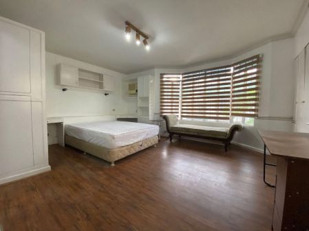 For Lease 4 Bedroom 3 Storey Townhouse in Casa Verde