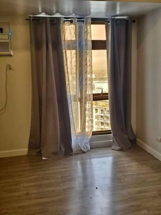 Semi Furnished Studio unit in High Park Vertis for Rent