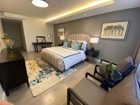 Fully Furnished 3 Bedroom Unit at Proscenium at Rockwell