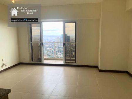 For Rent 3 Bedroom Unit in Fairlane Residences
