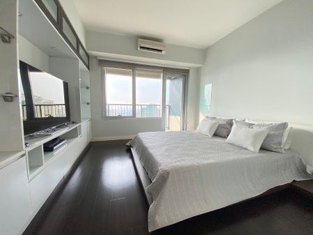 Fully Furnished 2 Bedroom Unit at One Rockwell for Rent