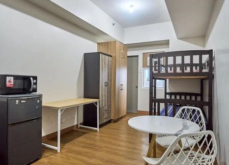 For Rent Fully Furnished Studio with Balcony at Cityland 101 Xavi