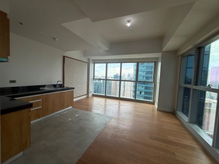 2BR Fully Furnished Seasons Residences Natsu BGC