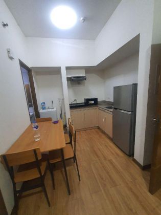 Semi Furnished 2 Bedroom Unit at Palm Beach Villas for Rent