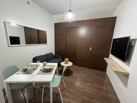 Fully Furnished 1BR Unit at Air Residences Makati