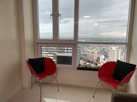 Furnished 1 Bedroom with great views at The Beacon Makati