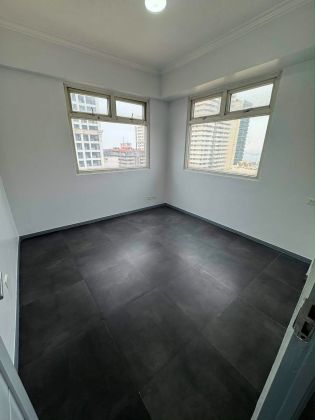 2BR Unfurnished for Rent with 3 Balcony with View of Manila Bay