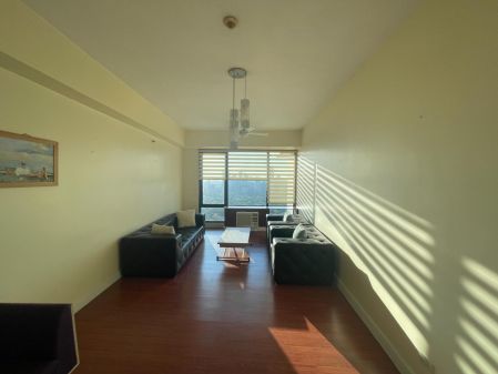 Semi Furnished 3BR for Rent in Bellagio Towers Taguig