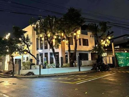 5 Bedroom Semi Furnished  House and Lot For Rent in Bel Air Villa
