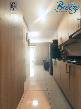 Fully Furnished 1 Bedroom Unit for Lease at Breeze Residence