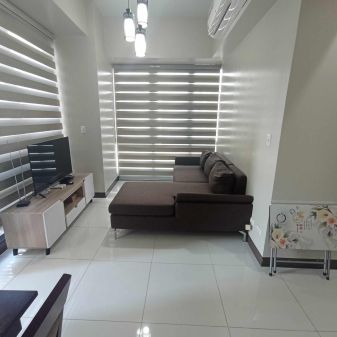 2BR Furnished for Rent at Florence near Venice Mckinley Hill 