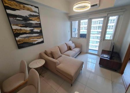 Fully Furnished 1 Bedroom Unit at Times Square West for Rent
